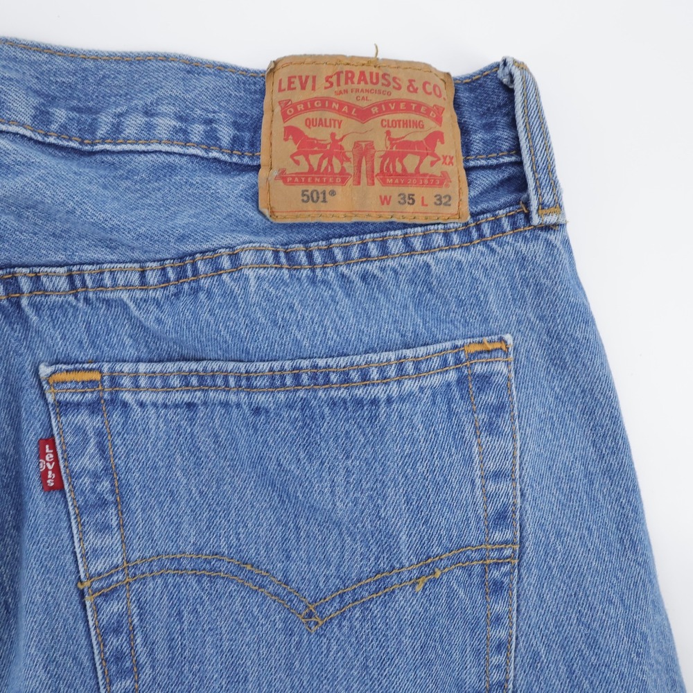 Levi's 501 Original Fit Straight Jeans Blue Mens 35x32 (Inseam 30") Button Fly